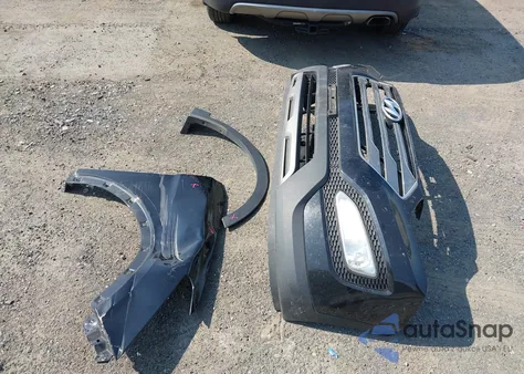 2014 Hyundai Santa Fe Sport 2.4L from USA, damaged, VIN 5XYZUDLB9EG187420